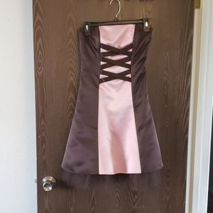 Any item from my closet with a🌹is 5 for $20! Formal sexy dress